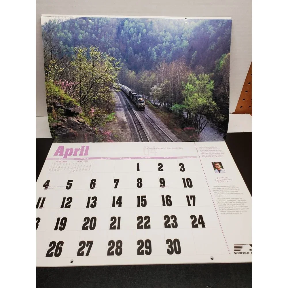 2004 Norfolk Southern Railroad Calendar - Oversize‎